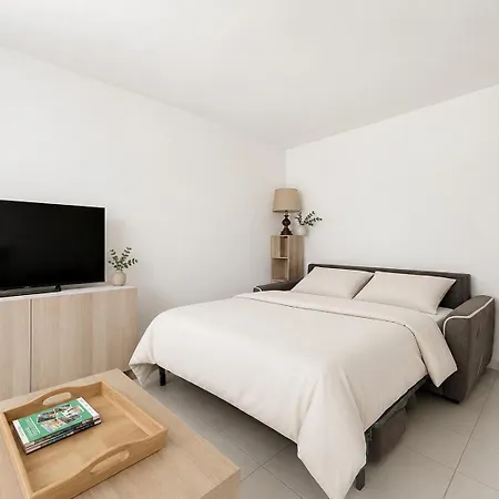 Apartamento Rés Dazur -4 Couchages -1 - Parking Golfe-Juan